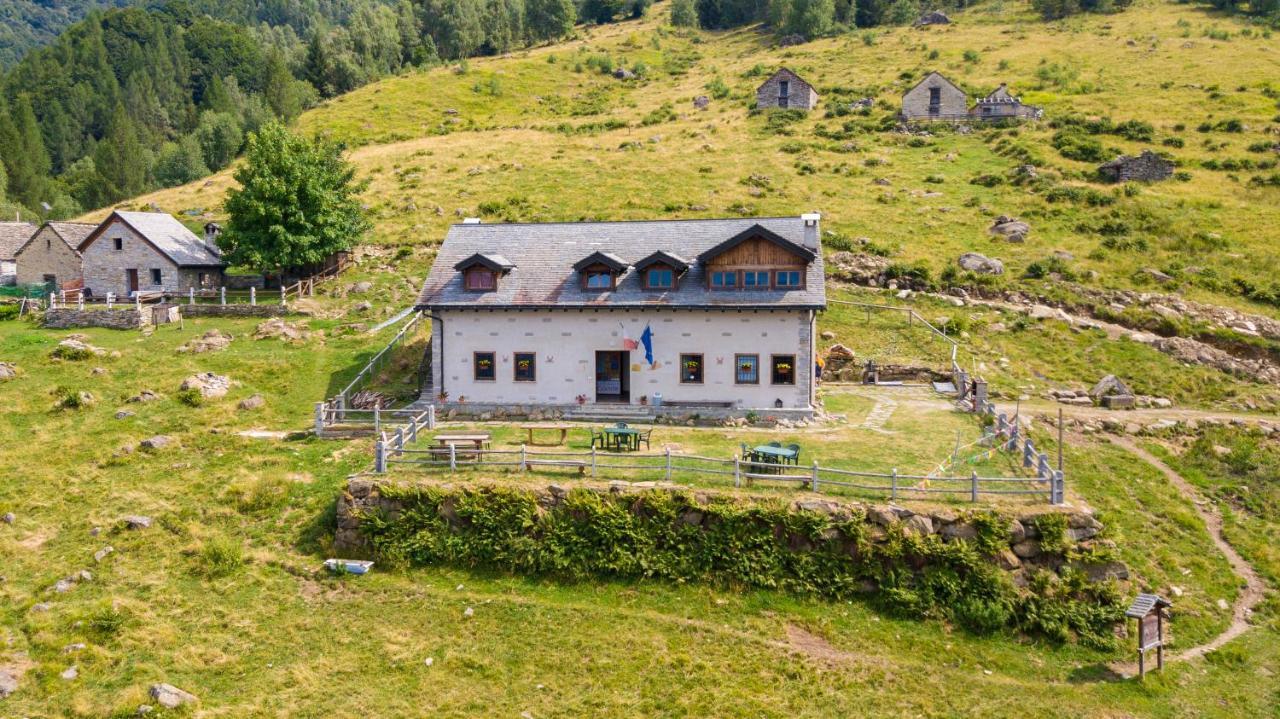 Albergue Rifugio Parpinasca Trontano Exterior foto